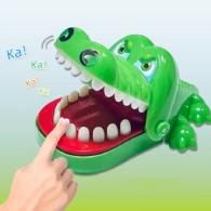 New Crocodile Teeth Toys For Kids Alligator Biting Finger Reaction Training Funny And Parent-child Interaction